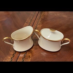 Sugar Bowl and Creamer